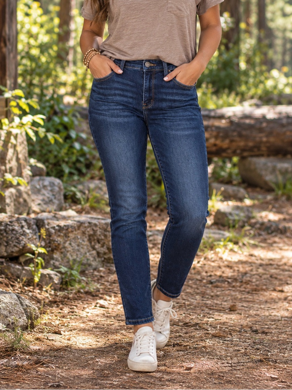 Judy Blue Size 9 Dark Wash Skinny Jeans